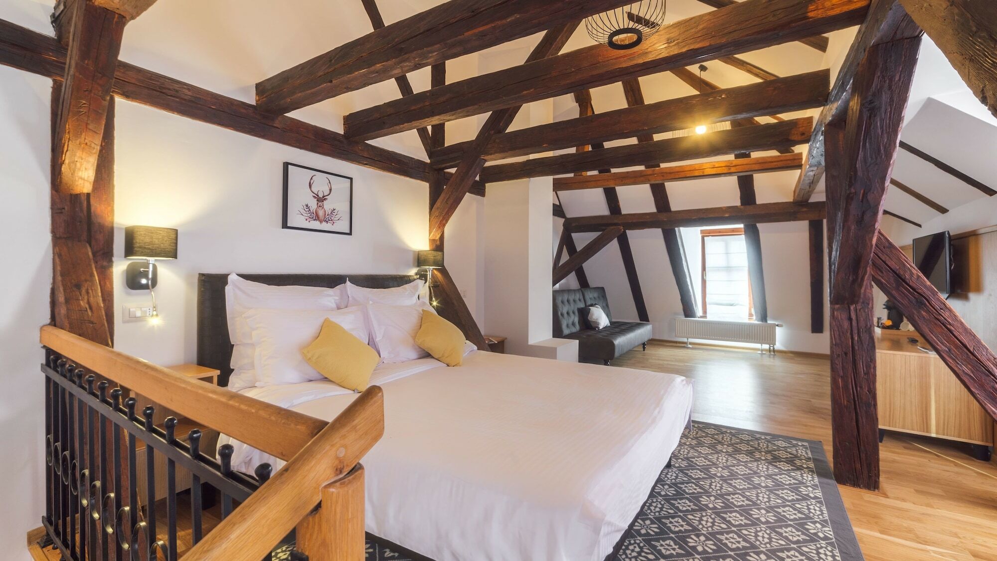 Hotel Antler Boutique Braşov Esterno foto